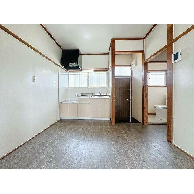 ※同建物ほかのお部屋の写真です。