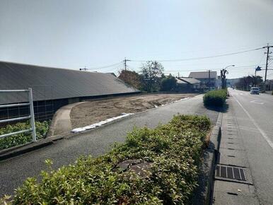 前面道路含む現地写真