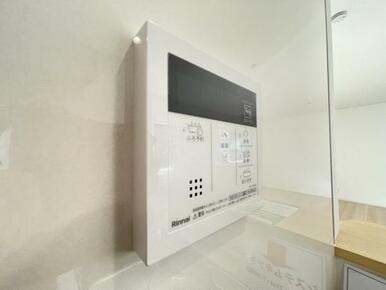 いつでも暖かい湯船に入れる追焚き炊き機能付き＾＾