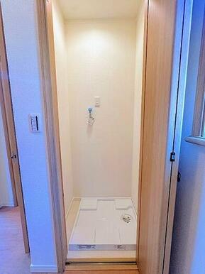 「洗濯パン、水栓」新品交換済みです。