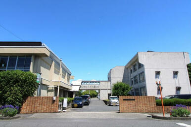 岩倉市立五条川小学校