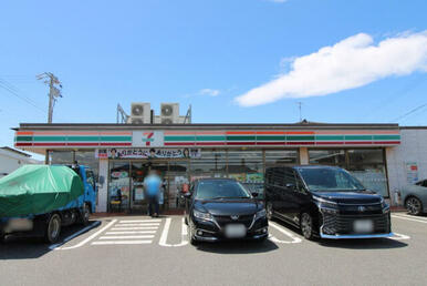 セブンイレブン岩倉神野町店