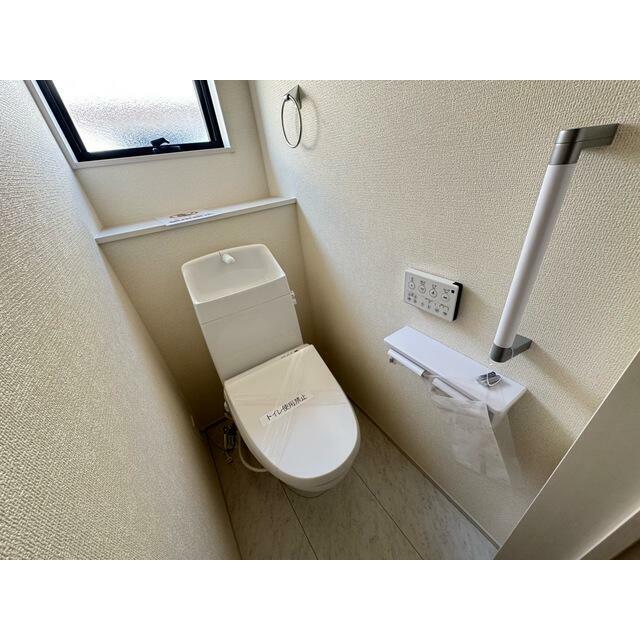 立ち座りの足腰にかかる負担にも配慮あり（6号棟）