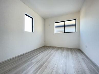 各部屋にクローゼットが付いているので整理整頓も安心＾＾