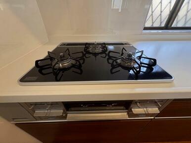 コンロ新品交換済み
