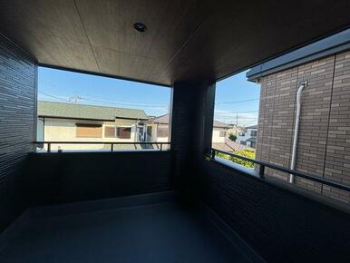 専用庭でなくてもガーデニングを楽しめます（1号棟）