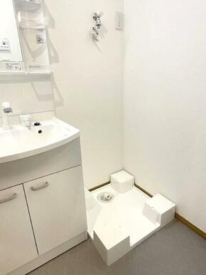 室内洗濯機置場