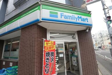 ファミリーマート新松戸一丁目店