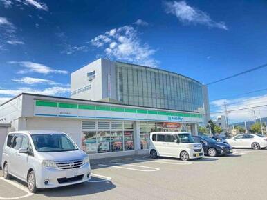 ファミリーマート藍住町奥野店