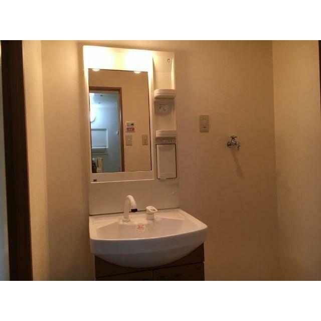 洗髪洗面化粧台