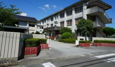 長生小学校