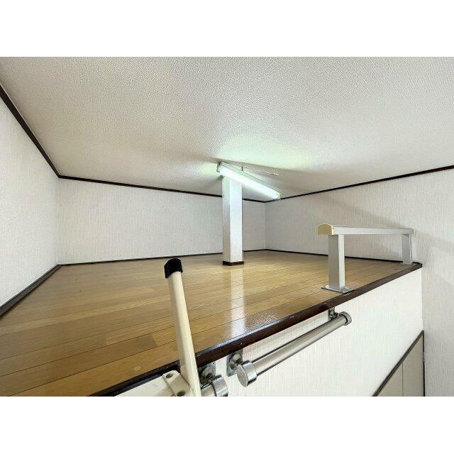 ロフト　※ほかのお部屋の写真です。