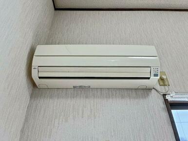 エアコン　※ほかのお部屋の写真です。