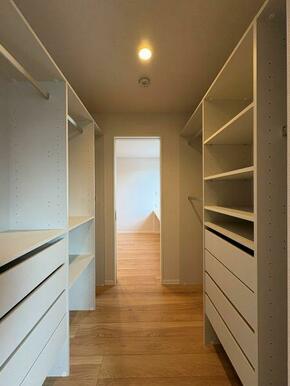 収納スペースでございます