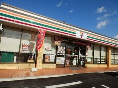 セブンイレブン名古屋万場山店