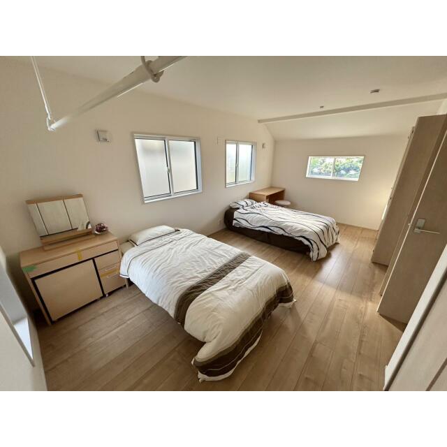 【5号棟】家具付の販売は行っておりません。