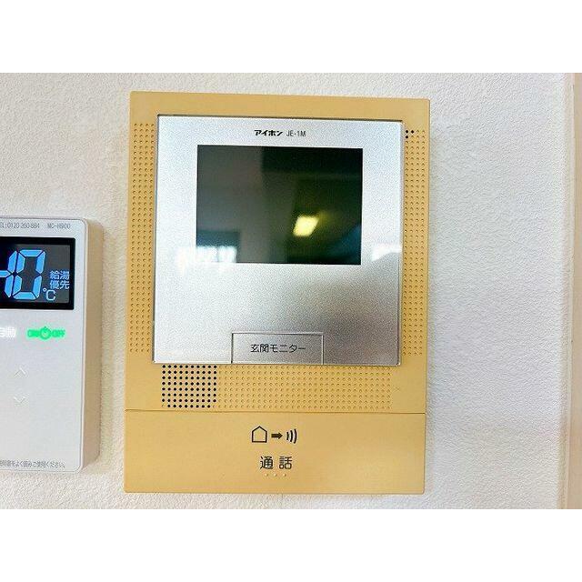 モニター付きのインターホンです