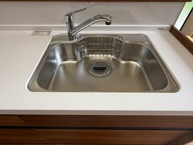 「キッチン」シャワーホース付き水栓で洗い物ラクラク