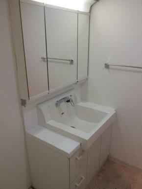 独立洗面台あり♪