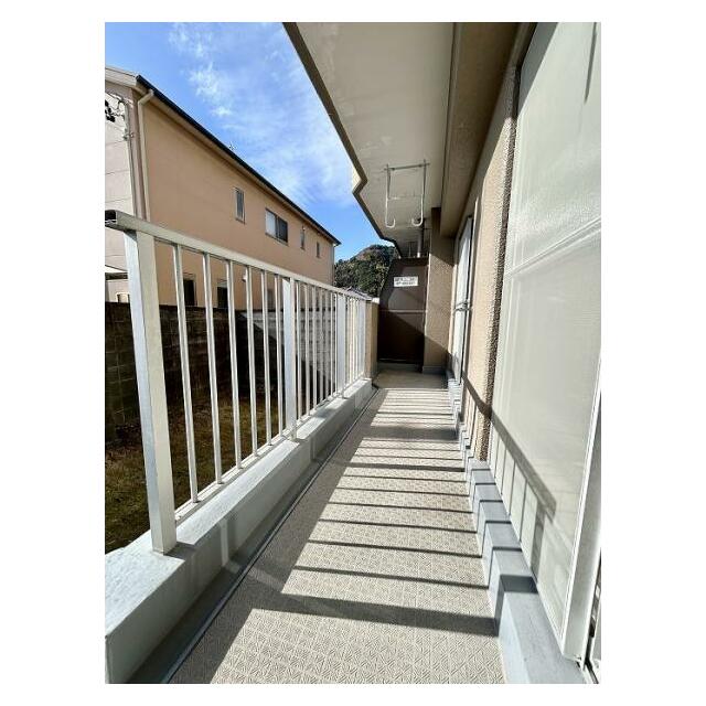 「バルコニー」日当たりの良いバルコニーになります