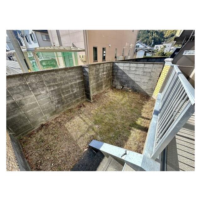 「庭」専用のお庭付きのお部屋です