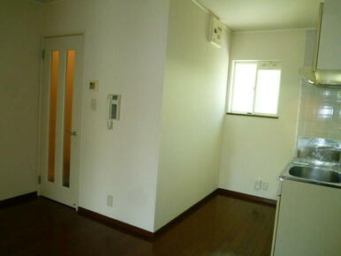 同タイプのお部屋写真となり、実際とは異なる場合があります。