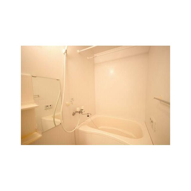 浴室　浴室乾燥暖房機設置。