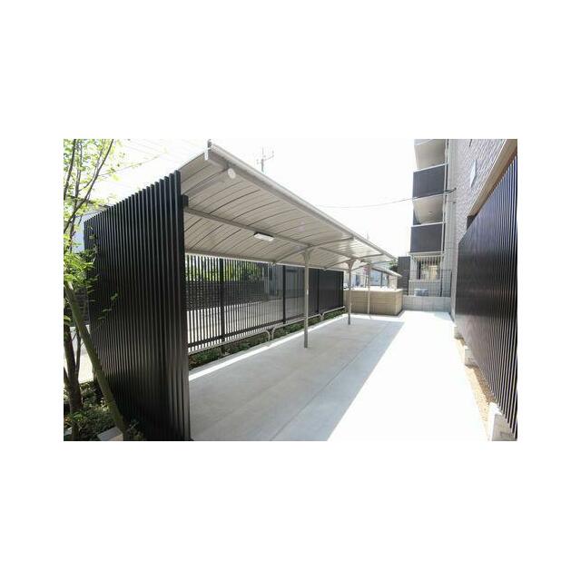 屋根付き駐輪場