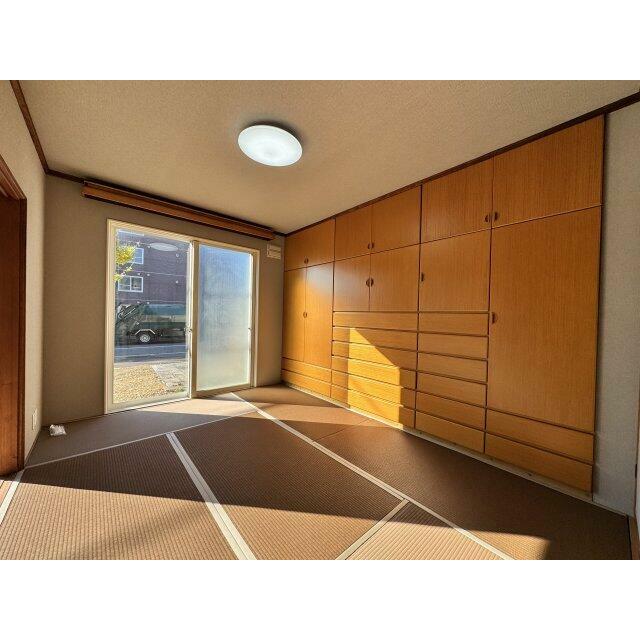 こちらも日当たり良好です。