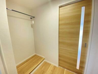 ハンガーパイプ