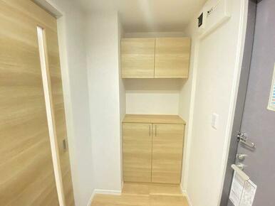 シューズボックス