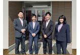 情報提供会社