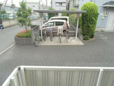 駐輪場