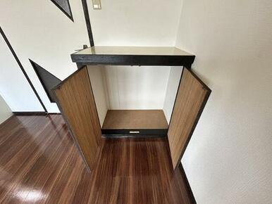 ※写真は別号室のものです。