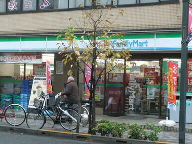 ファミリーマート中川小金井北店