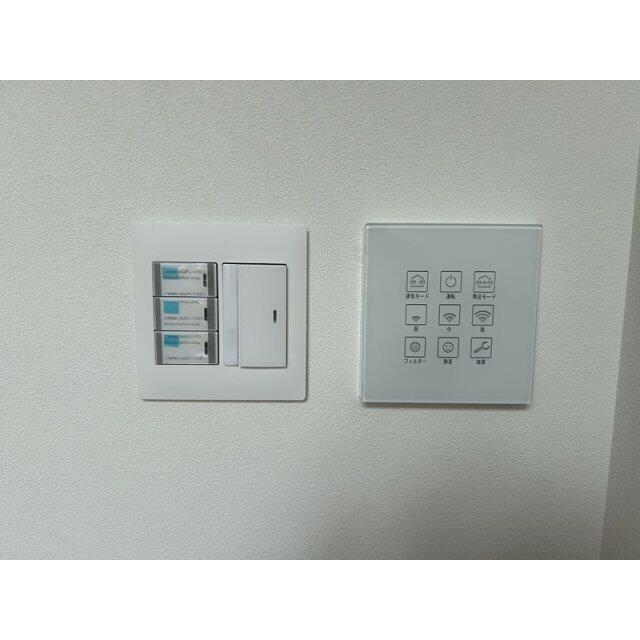 第一種換気システムは外気の影響を受けにくく、熱交換器付きで冷暖房の負荷を軽減し、省エネにつながります