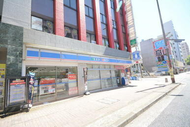 ロ－ソン小倉三萩野店