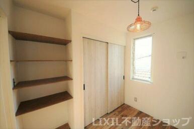 収納は扉つきと扉なし、使うもの、インテリアで分けることも◎