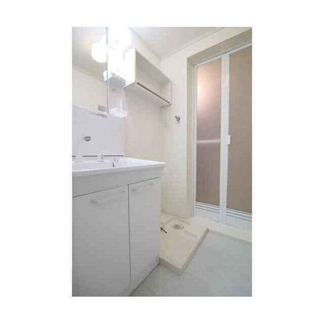 apartment 山の根２丁目