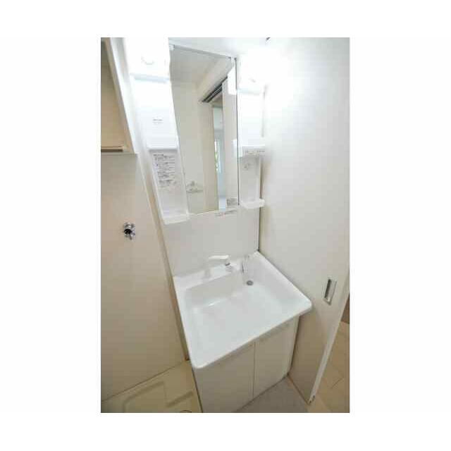 apartment 山の根２丁目