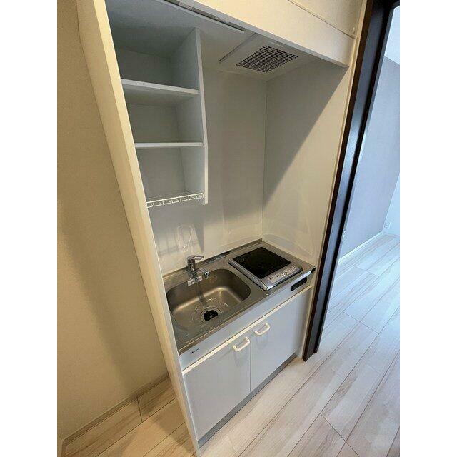 写真はすべて同タイプ・同カラー参考写真です。