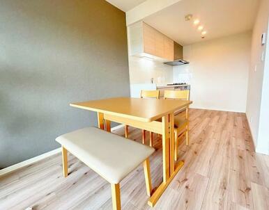 「ダイニング」ニトリ家具新規設置済みです。家具付きでのお引渡しとなります。