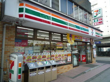 セブンイレブン横浜桜木町駅前店