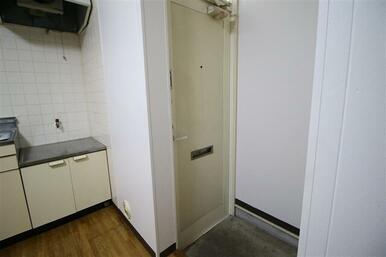 同じ間取りの別部屋です。