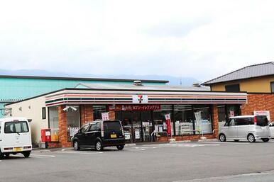 セブンイレブン福岡吉井新馬場店