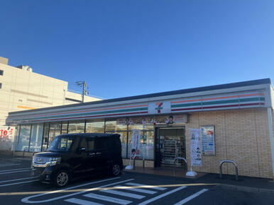 セブンイレブン名古屋春田野1丁目店