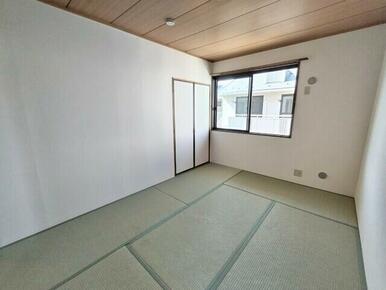 ★★北側、6帖の和室です♪★★