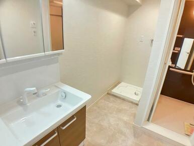 「脱衣スぺース」