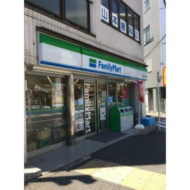 ファミリーマート横浜石川町店