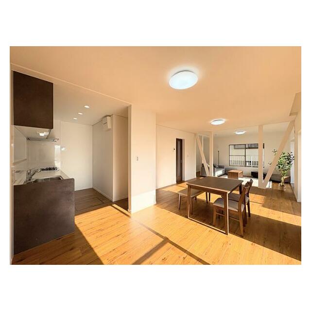 「LDKスペース」約22.5帖の広々としたLDKです